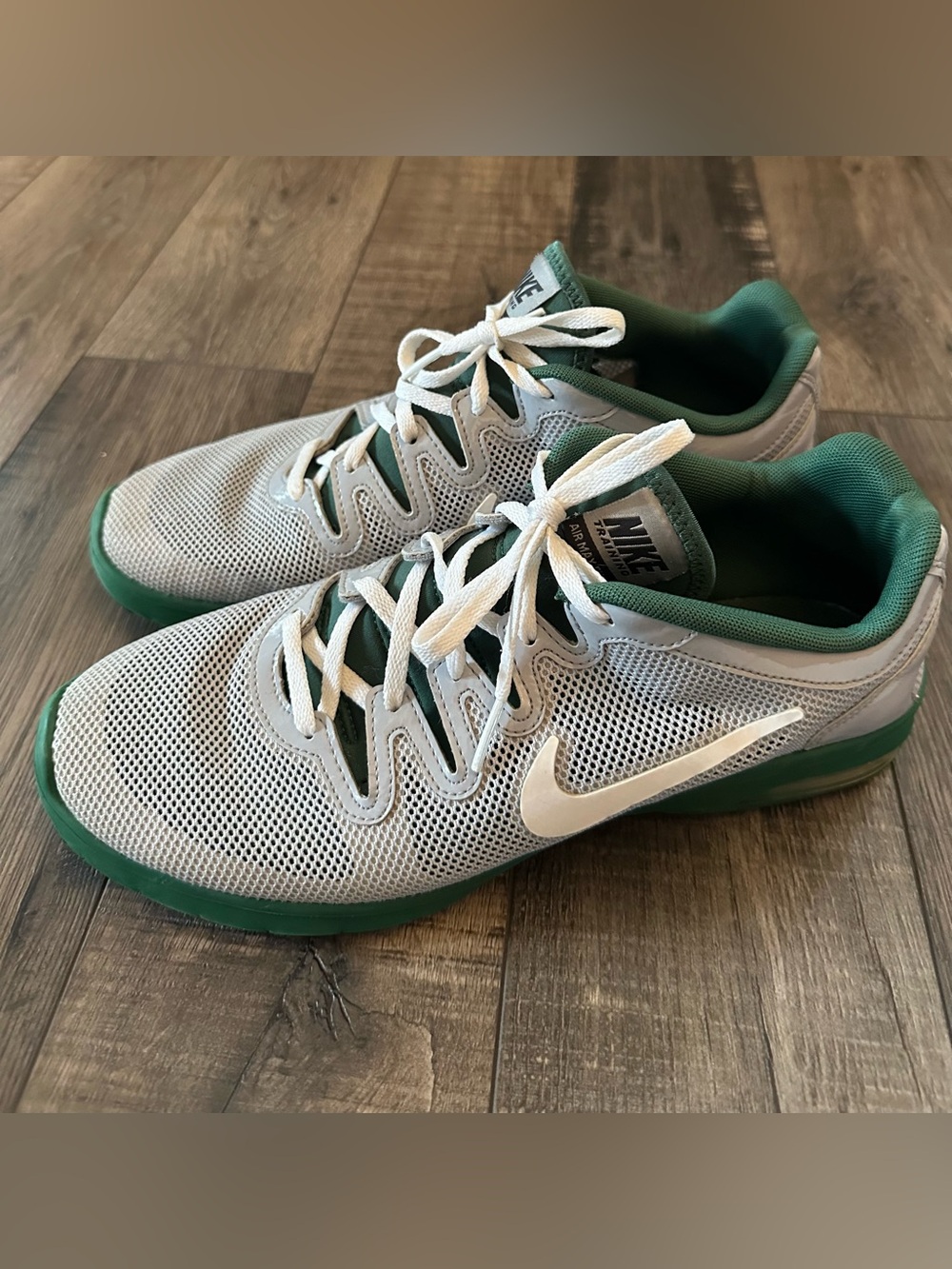 Nike Air Max shoes Womens Fusion Training US 10 Gray/Green Breathable